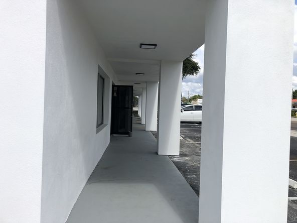 South Tampa Retail For Lease: 3405 S Dale Mabry Hwy, Tampa, FL 33629